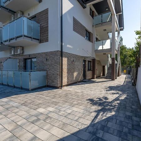 Apartamenty Klara By Jantar Apartamenty Kolobrzeg グジボボ エクステリア 写真