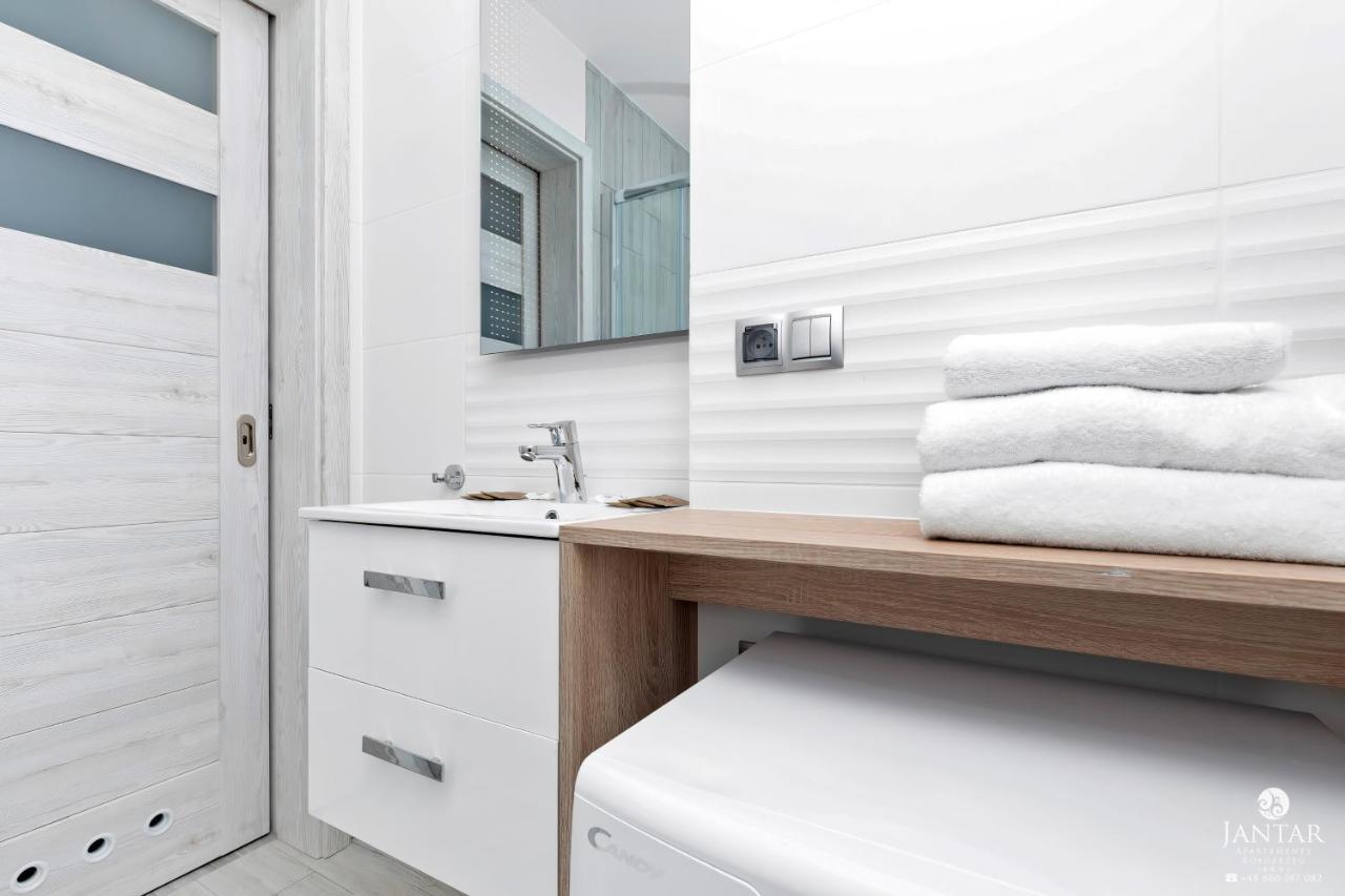Apartamenty Klara By Jantar Apartamenty Kolobrzeg グジボボ エクステリア 写真